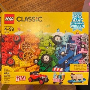 Lego classic bricks on a roll set NIB